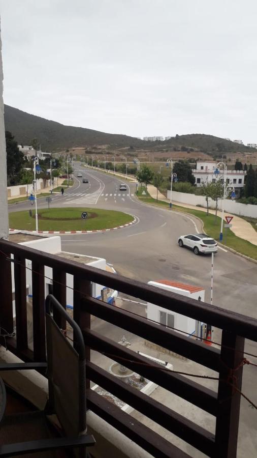 Studio De Luxe Avec Piscine Tétouan Exterior photo