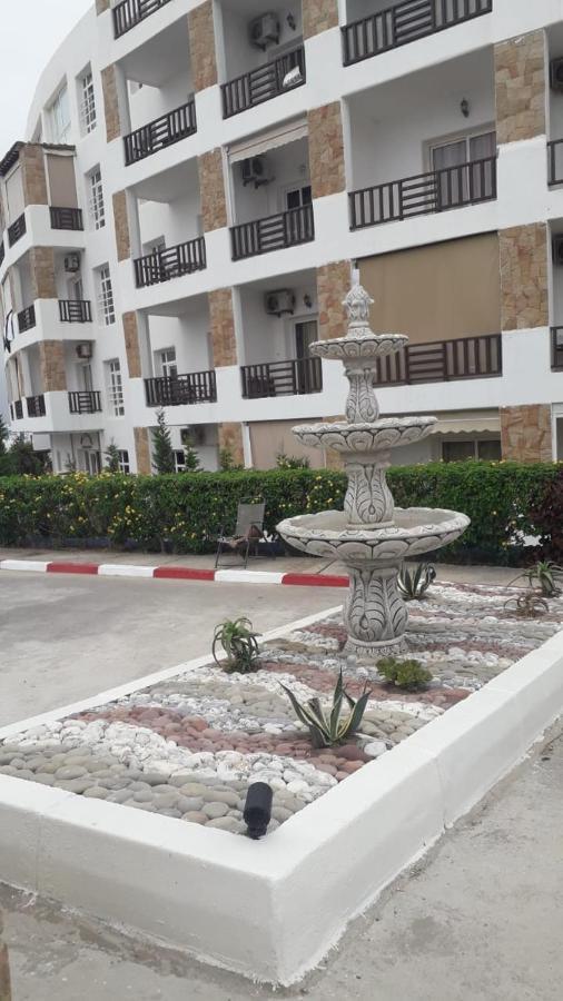 Studio De Luxe Avec Piscine Tétouan Exterior photo