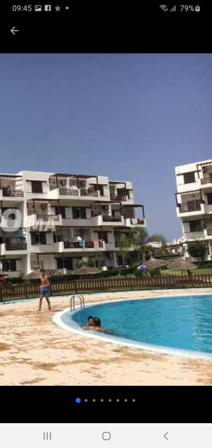 Studio De Luxe Avec Piscine Tétouan Exterior photo